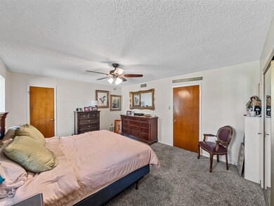 805 Wes Michael Rd, Bonham, TX 75418 - photo 3