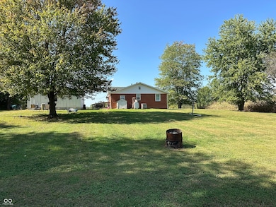 549 N Leitzman Rd, Paragon, IN 46166 - photo 6