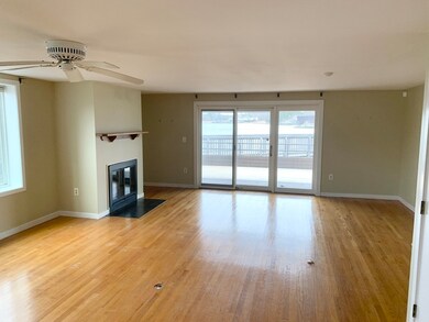 126 Merrimac St unit 49, Newburyport, MA 01950 - photo 6