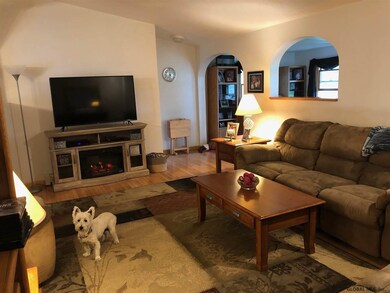 4 Lincoln Ave, Rensselaer, NY 12144 - photo 3