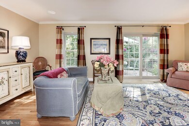 3301 Stone Heather Ct, Herndon, VA 20171 - photo 4