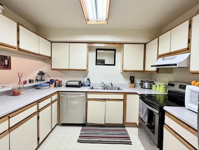 7 Alana Way, Plattsburgh, NY 12903 - photo 4