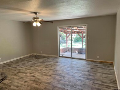 2925 Lisa Ln, Tyler, TX 75701 - photo 6