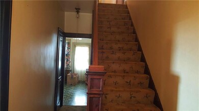 Entry/Foyer