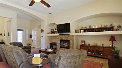 02-Living_Room_I 36411 Harold 2nd Street