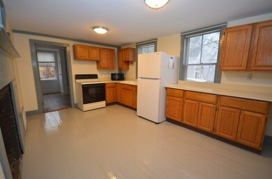 16 Boston Rd unit 1, Sutton, MA 01590 - photo 2