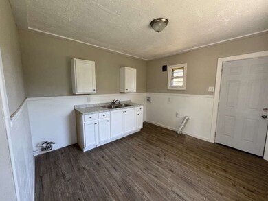 904 E Stanford St, Lubbock, TX 79403 - photo 6