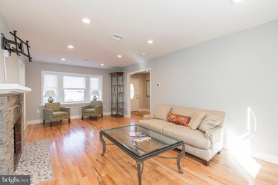 719 Lindale Ave, Drexel Hill, PA 19026 - photo 5