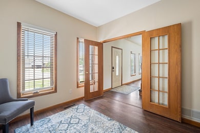 4-print-5448 Beechtree Dr-23
