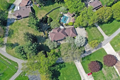 138 Mcarthur Ct, Anderson, IN 46012 - photo 2