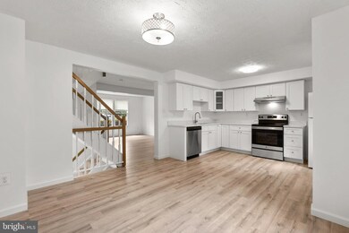 12537 Laurel Grove Place, Germantown, MD 20874 - photo 7