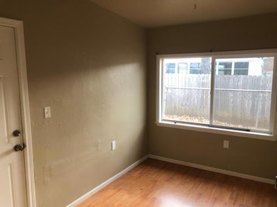 1884 NW Hawthorne Ave, Grants Pass, OR 97526 - photo 7