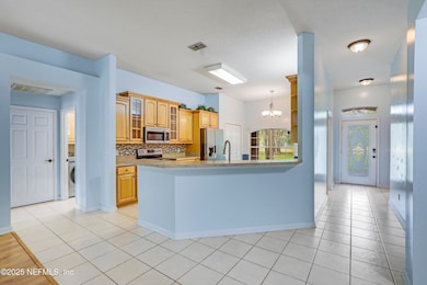03 Kitchen