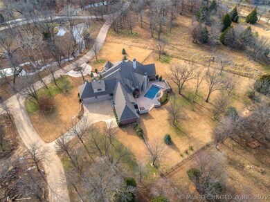 An view from above of this beautiful 1.5 acre prop