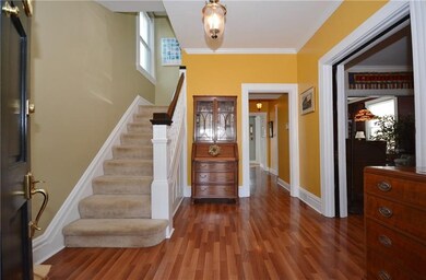 Welcome guests in this gorgeous entry/foyer.
