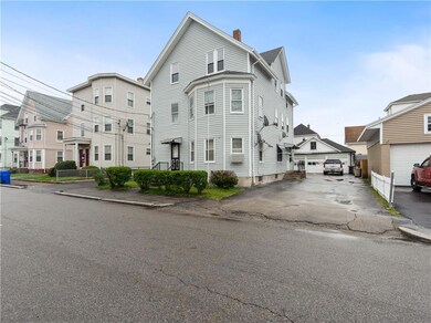 129 Coyle Ave, Pawtucket, RI 02861 - photo 3