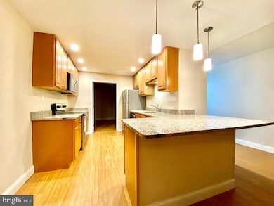 Haverford Hill Condominium, Havertown, PA 19083 - photo 4