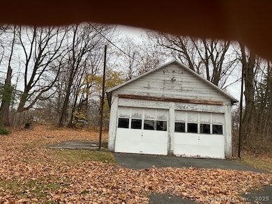 42 Saybrook Rd, Middletown, CT 06457 - photo 4