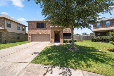 Oversize driveway, perfect for guest parking!
