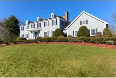 10 Arrowhead Ln, Milton, MA 02186 - photo 3