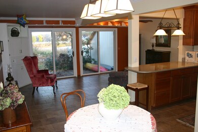 Peggy condo 012