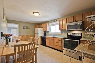 35 Emery St, Biddeford, ME 04005 - photo 2