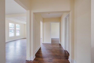 1410 Fannin St, Columbus, TX 78934 - photo 7