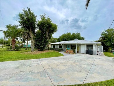 1300 SW 10th Ave, Okeechobee, FL 34974 - photo 3