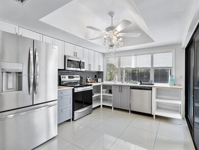 5800 NE 18th Ave, Fort Lauderdale, FL 33334 - photo 5