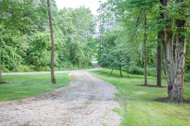 7783 Kindle Rd, Thornville, OH 43076 - photo 6