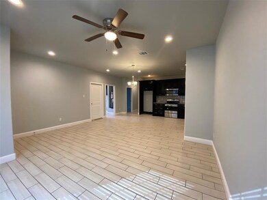 301 E Willingham St unit A, Cleburne, TX 76031 - photo 6