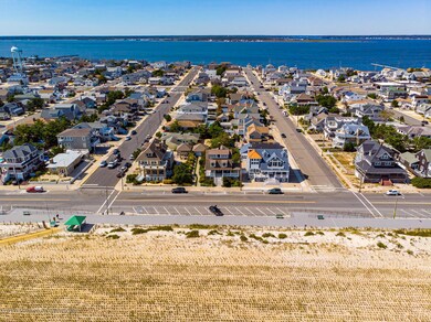 809 S Ocean Ave Seaside Park-large-002-0