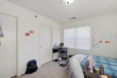 1440 Collegeview Ave unit 202, Raleigh, NC 27606 - photo 6