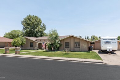 Desirable East Orangewood Estates