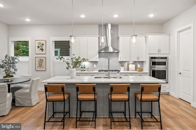 4635 Wood Glen Rd, Fairfax, VA 22032 - photo 5