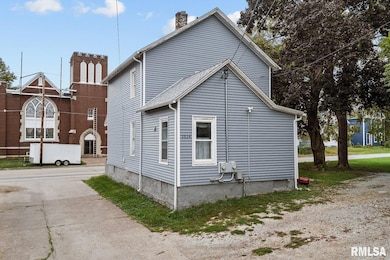 1514 N Marquette St, Davenport, IA 52804 - photo 3