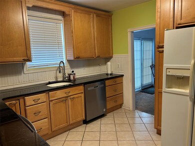 42 Columbia St, Poughkeepsie, NY 12601 - photo 4