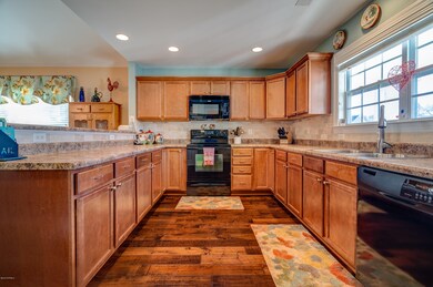 1025 Mill Creek kitchen