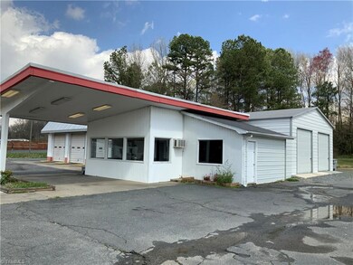 959 S Fayetteville St, Asheboro, NC 27203 - photo 3