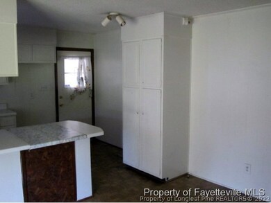 7619 Sable Dr, Fayetteville, NC 28303 - photo 5