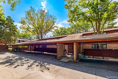 2403 Packard St unit 38D, Ann Arbor, MI 48104 - photo 2