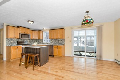 13 Quincy St, Concord, NH 03301 - photo 7