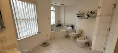 10 Kettle Ct, Howell, NJ 07731 - photo 4