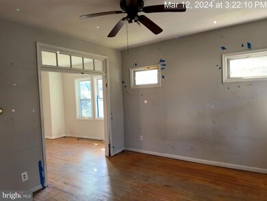 4411 Glenarm Ave, Baltimore, MD 21206 - photo 4