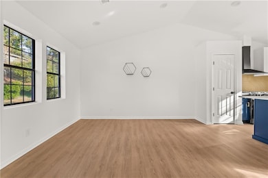 4933 Park West Dr, Stone Mountain, GA 30088 - photo 3