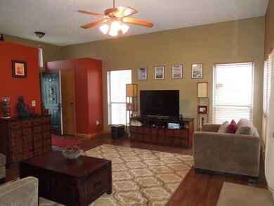 7612 Kittansett Ln 590.JPG