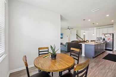 12326 Blue Pacific Dr, Riverview, FL 33579 - photo 7