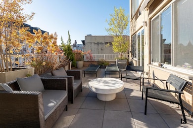 525 E 11th St unit 6C, New York, NY 10009 - photo 3