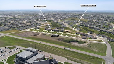 315 Flint Dr, Bismarck, ND 58503 - photo 2