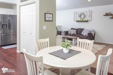 11-Dining Room_DMD_1535